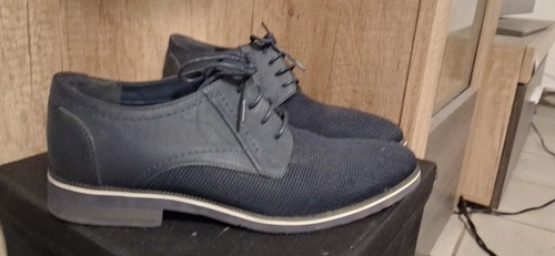 Shoe company - shoe,